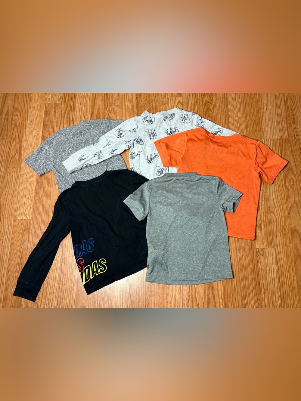 KIDS BUNDLE Short Sleeve/ Long sleeve (5) - Picture 6 of 6